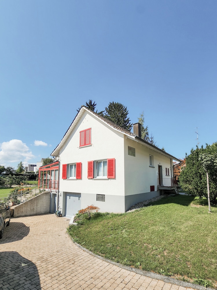 VK - VBD - Zurich Airport - Homestay - Villa Bassersdorf