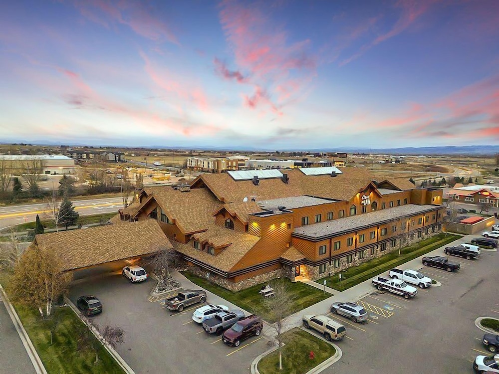 Bozeman Vacations - C'mon Inn Bozeman - Property Image 5