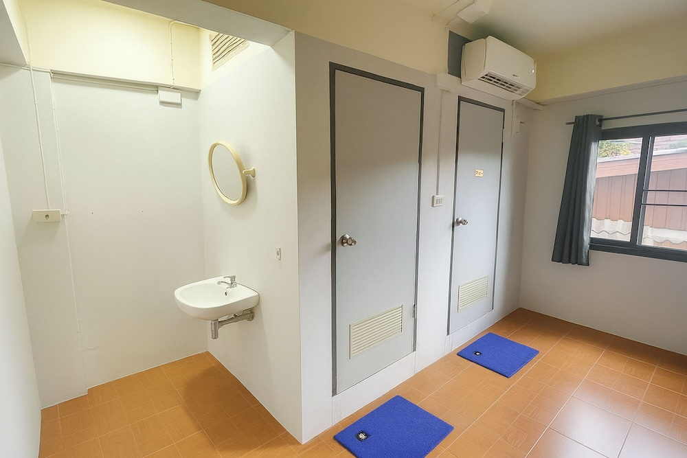 Satop Travelers Guesthouse