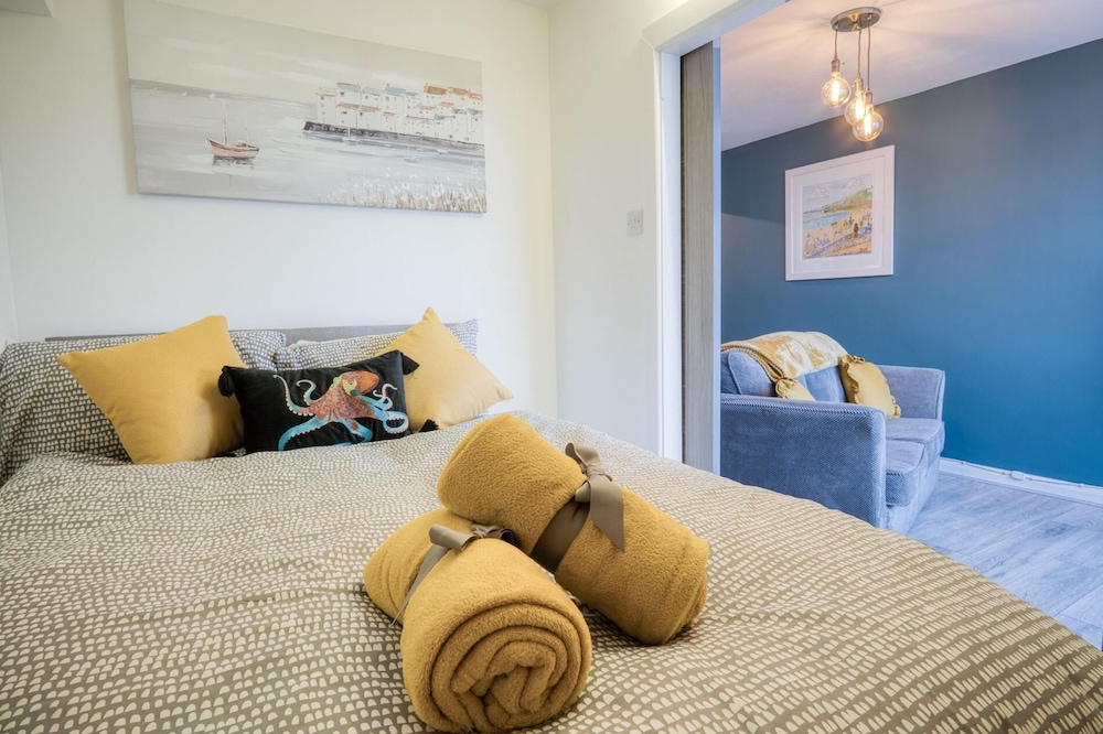 Driftwood Den - 1 Bedroom Apartment - Saundersfoot