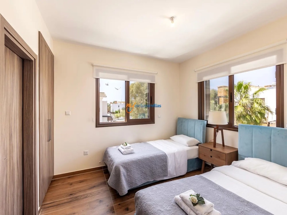 Ayia Napa Seafront Ionion Villa H5