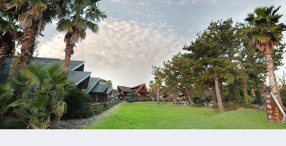 Jeju Log Pension