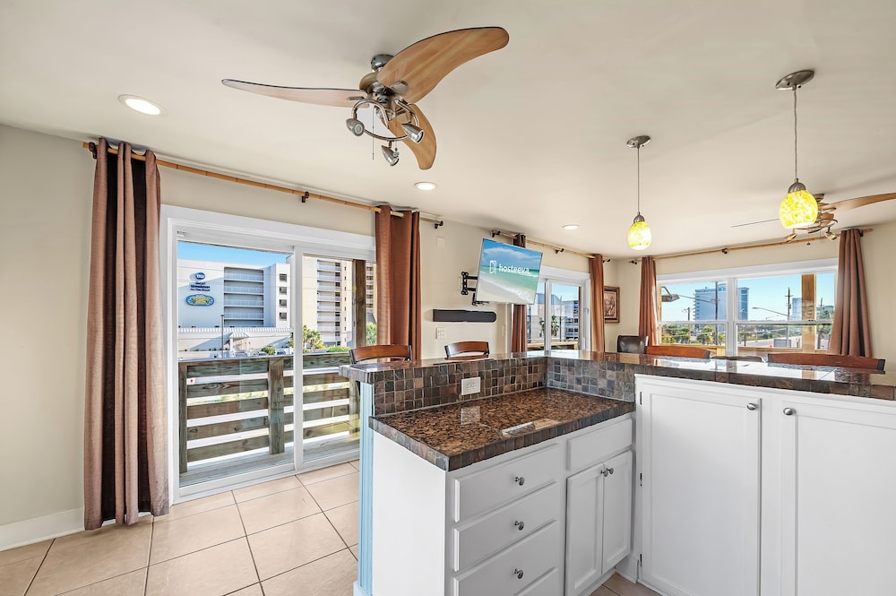 Gulf View 23