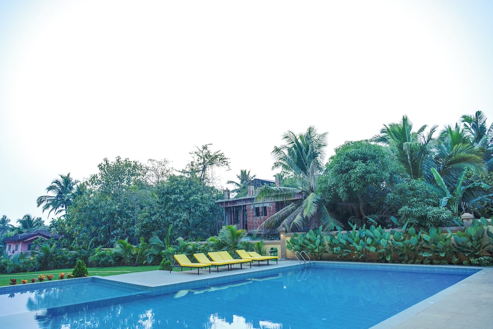 Alaya Stays Veera Serina 3 BHK with Pool