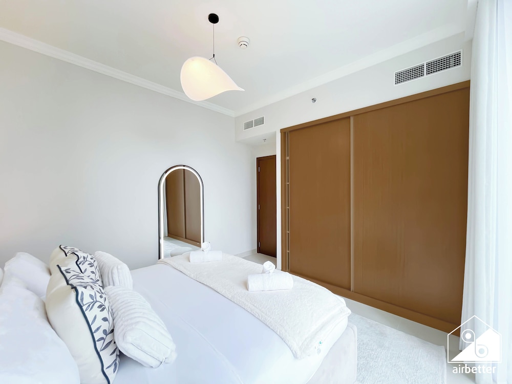 Luxury Beachfront Stay Palm Jumeirah