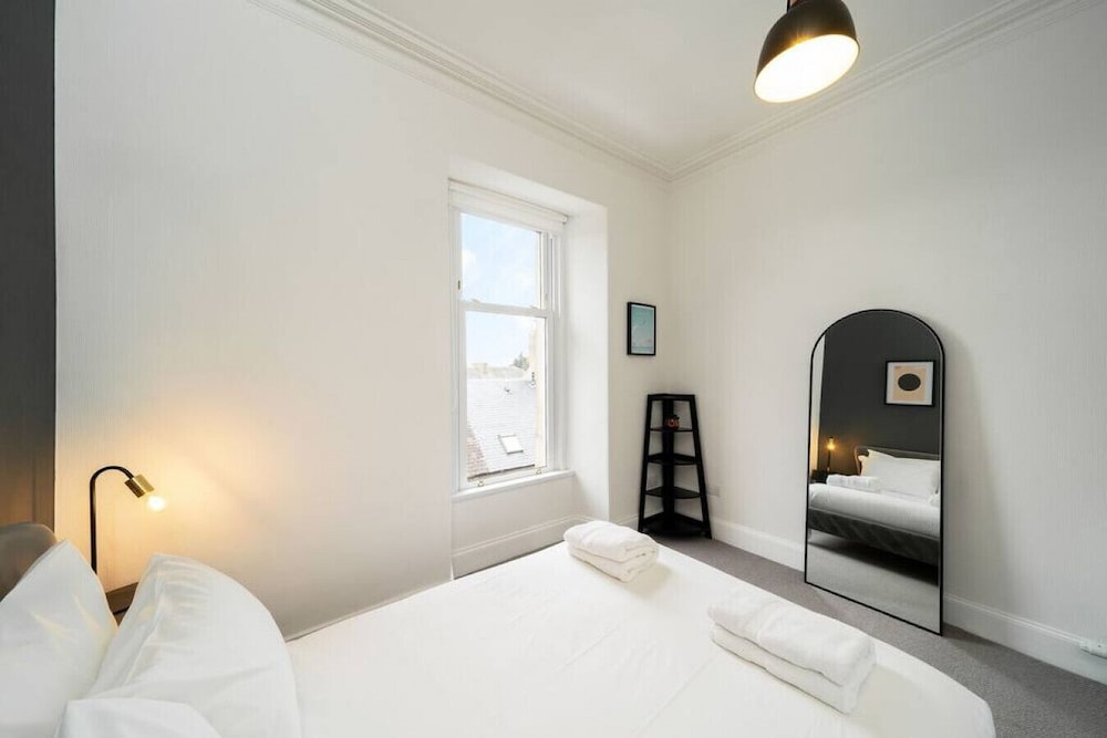 Jane s Place - Chic 2 bed Apartment view 5