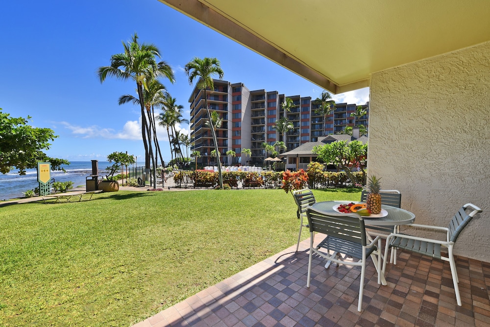 Kaanapali Shores #160 2 Bedroom Condo by RedAwning