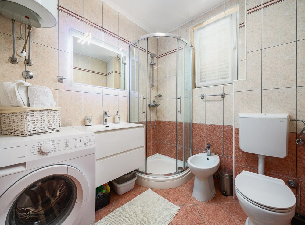 Premium Apartment With Patio
