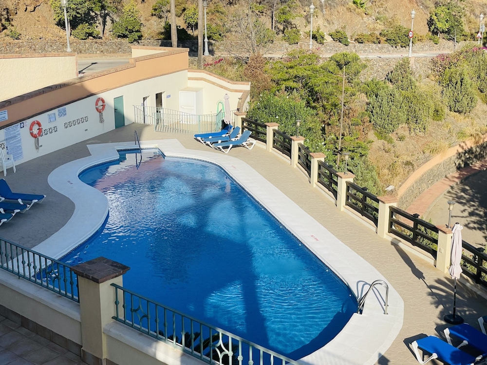 Apartamento Altos de Tamango con Vistas y Pisicina