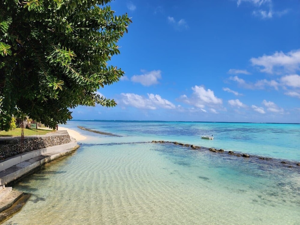 Hotel Hibiscus - Image 1