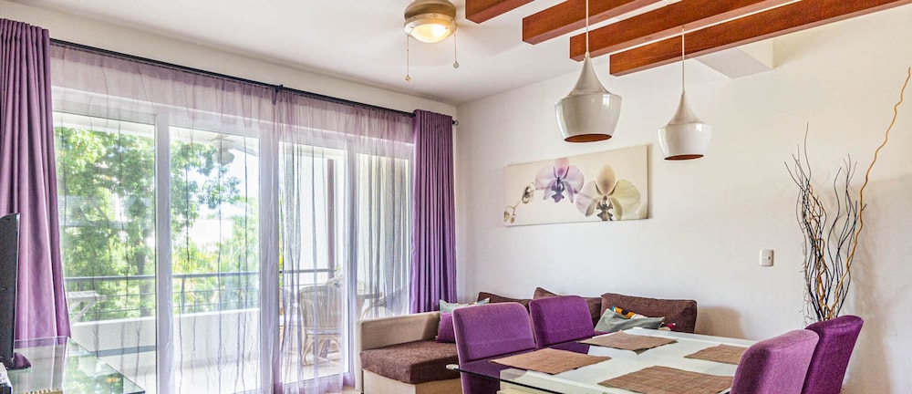 Infiniti Blu, 2 Bedroom Family Suite