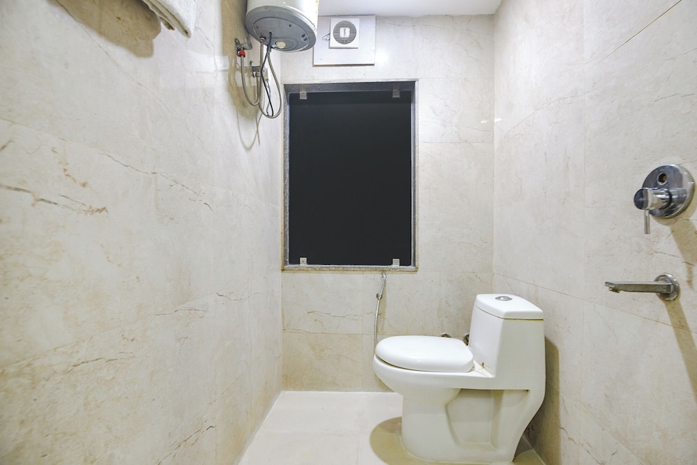 Fabhotel Sun Plaza