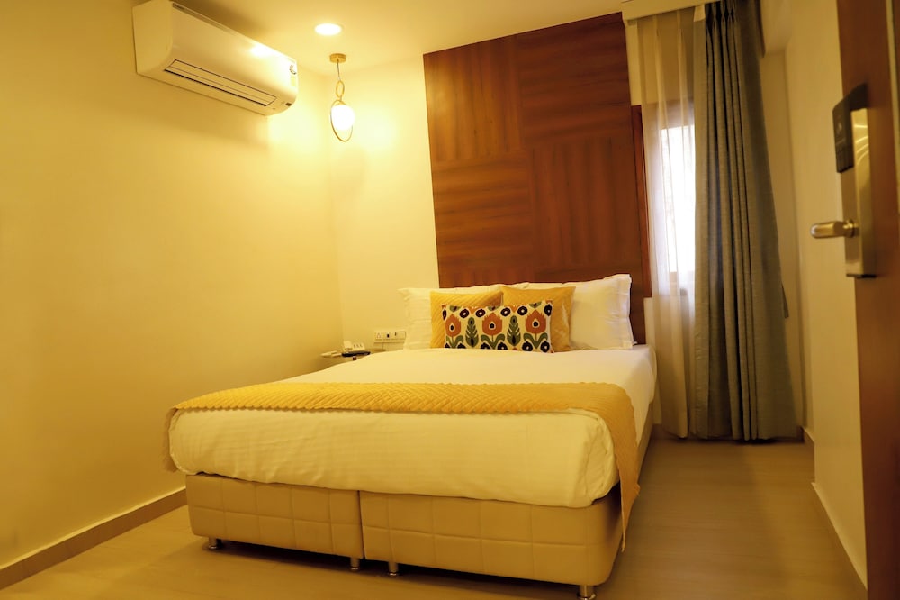 Hotel Hinduja Empire