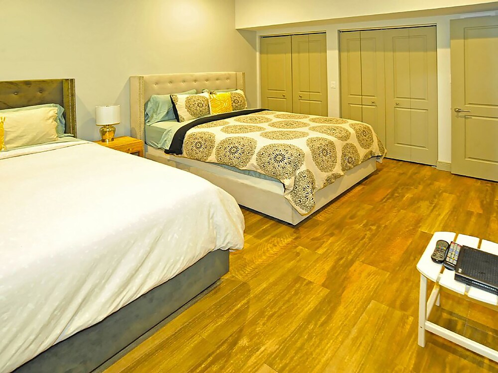 6 Bedroom Homes in Miami by TMG