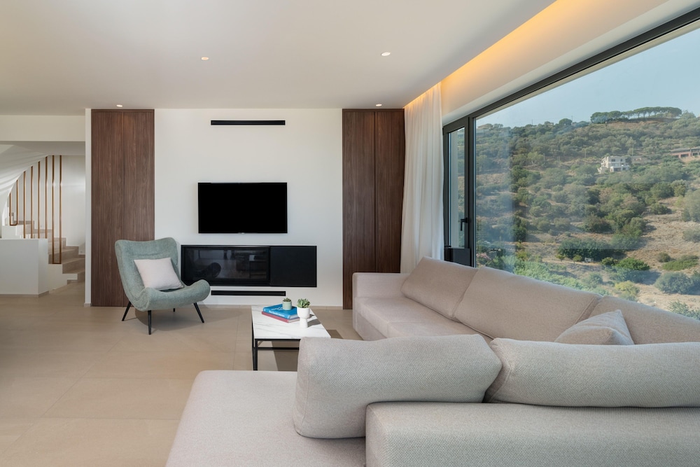 Luxury Villa Verde