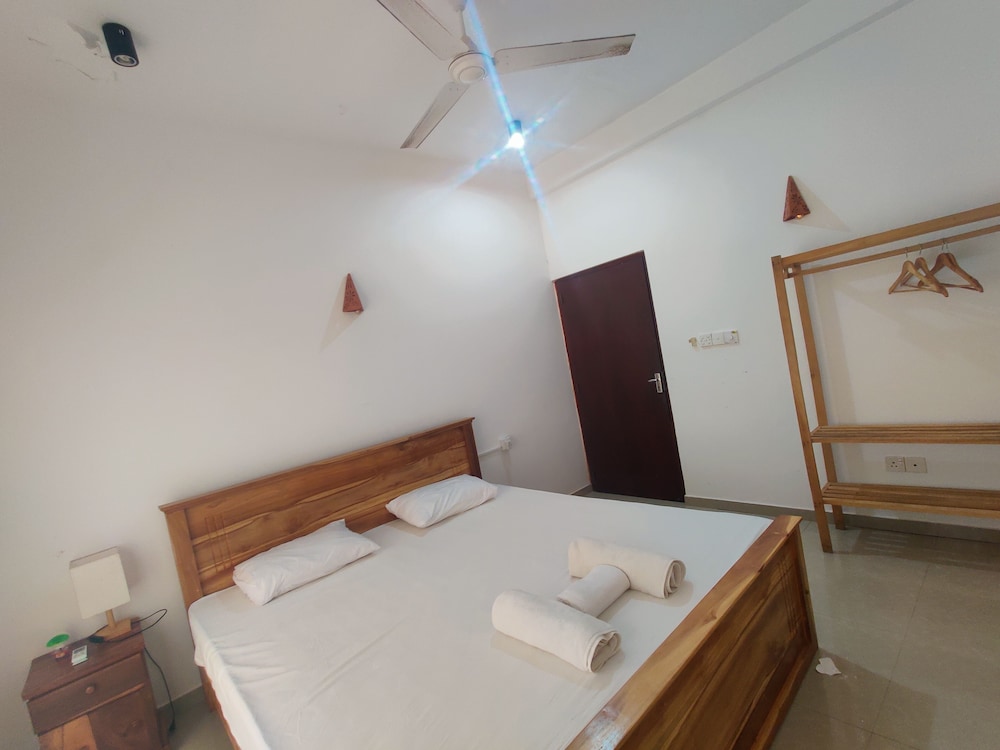 Randi Guest House