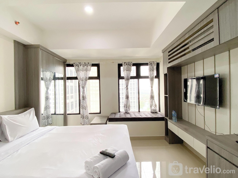 Homey And Warm Studio Pollux Chadstone Apartment