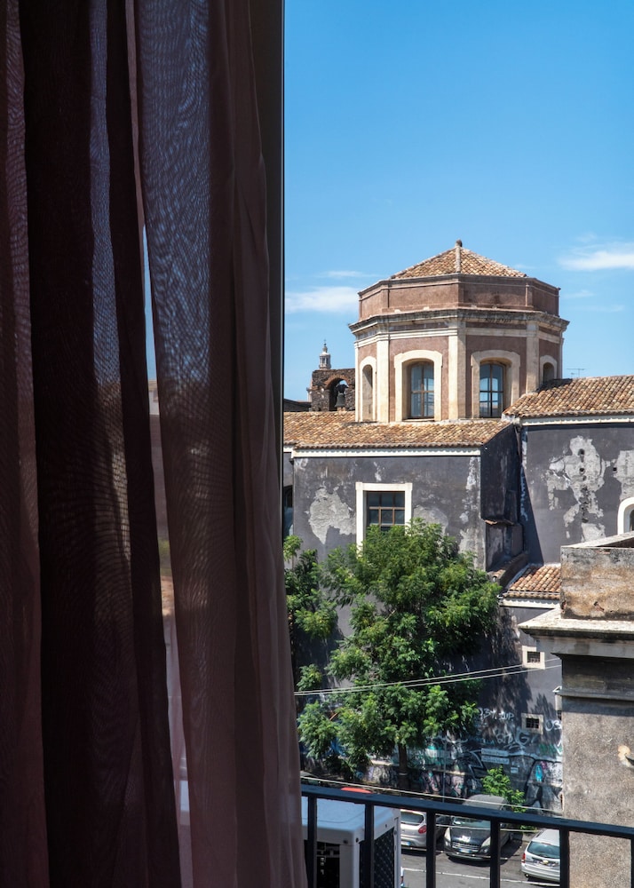Zurria Rooms
