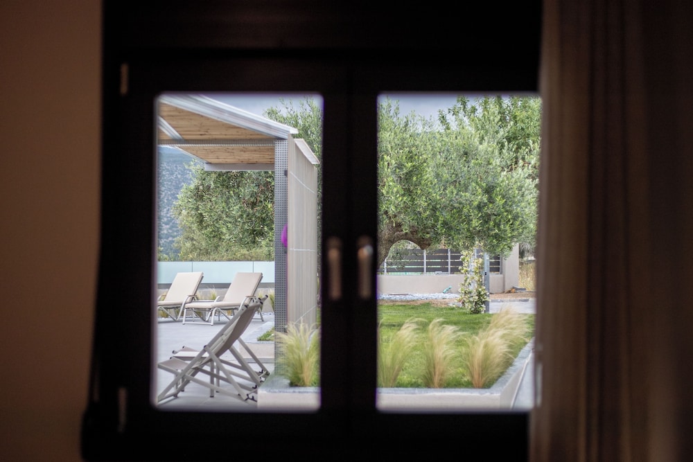 Onarlxuryvillas view 5