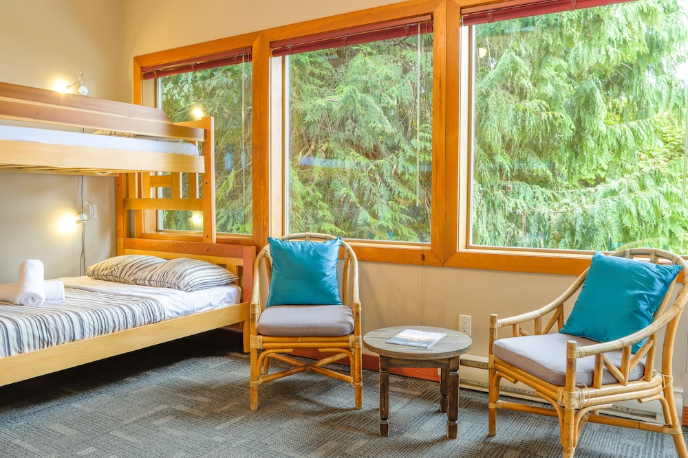 Tofino Vacations - Whalers Guesthouse - Property Image 23