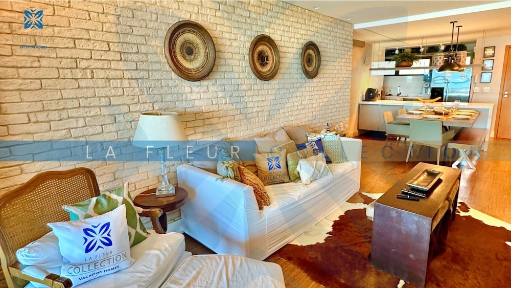 La Fleur Collection Vacation Homes