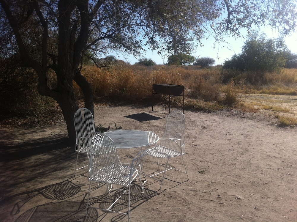 Rakops River Lodge