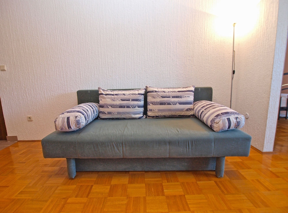 Apartments Dubravka 1315