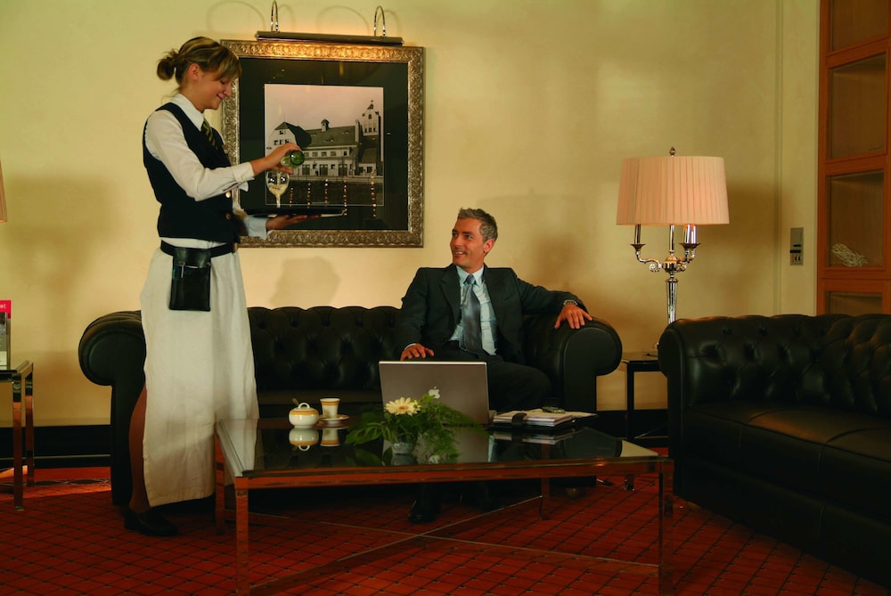 Dresden Vacations - Maritim Hotel  Internationales Congress Center Dresden - Property Image 2