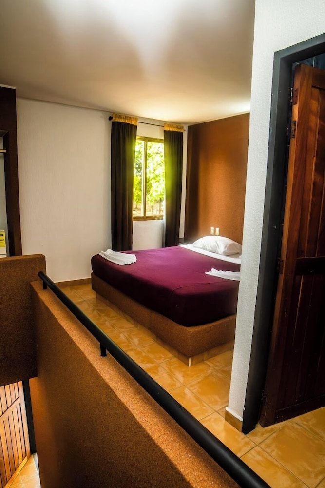 HOTEL ESPOR CA