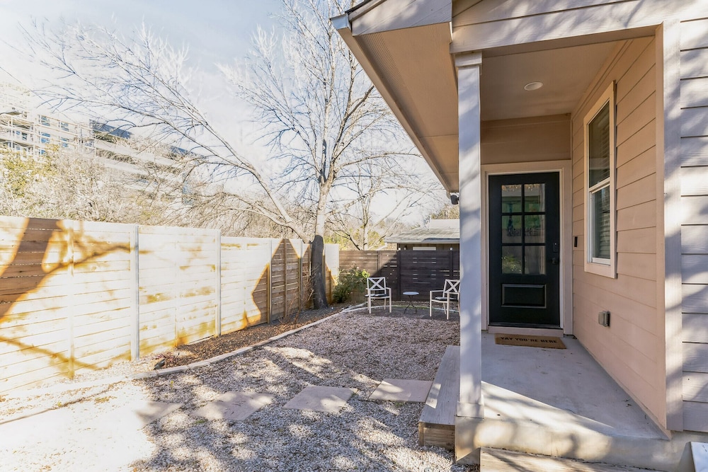 Retreat in Bouldin Creek Walkable to Restaurants - Image 5