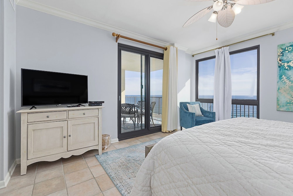 Romar House by Southern Vacation Rentals