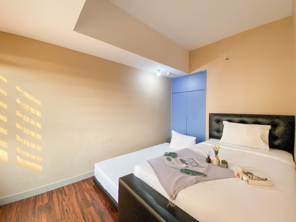 Great Choice 2Br At Lrt City Jatibening Apartment