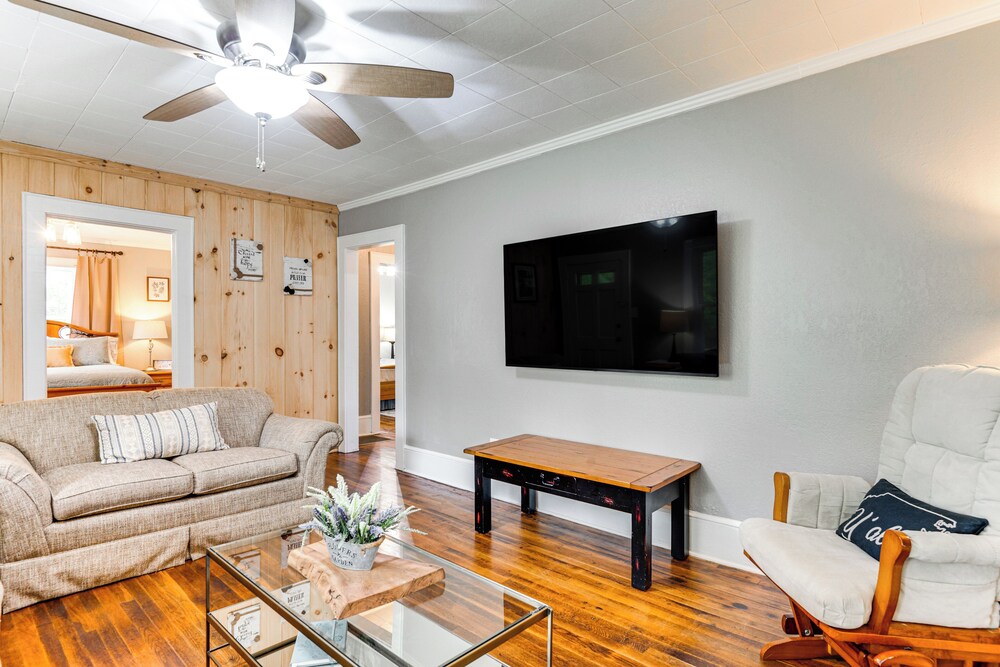 Forest City Home w/ Fire Pit - 3 Mi to Downtown! - Property Image 4