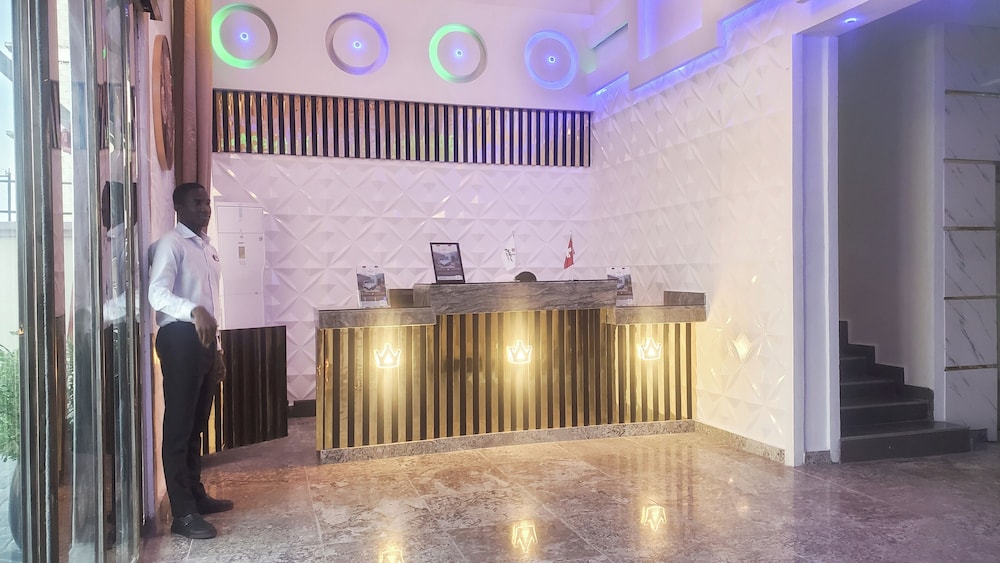 CHINBELL LUXURY HOTEL & SUITES LEKKI view 2