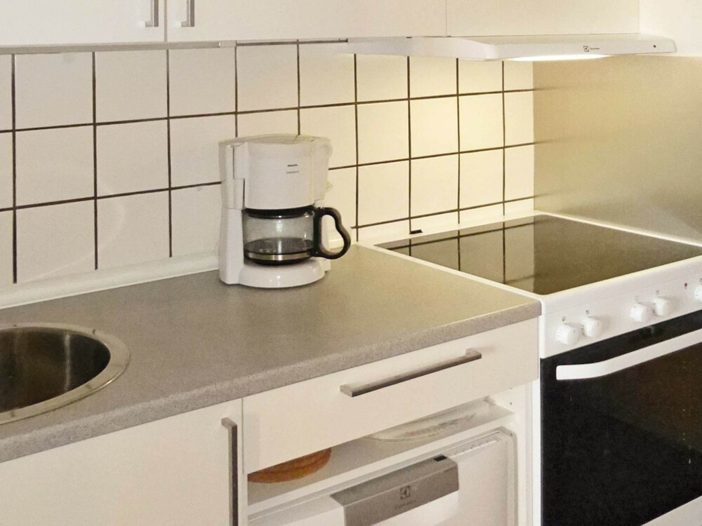 Stylish Holiday Home in Ouddorp With Beach Nearby view 3