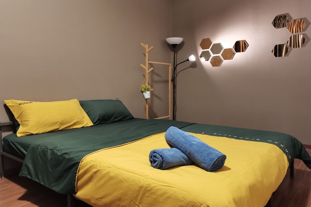 Amerin Residence Mall Apartments