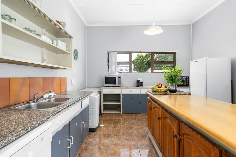The Kleinmond Cottage