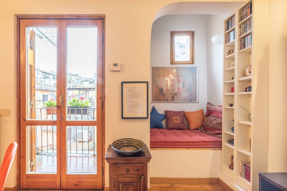 Boschetto Peaceful Apartment