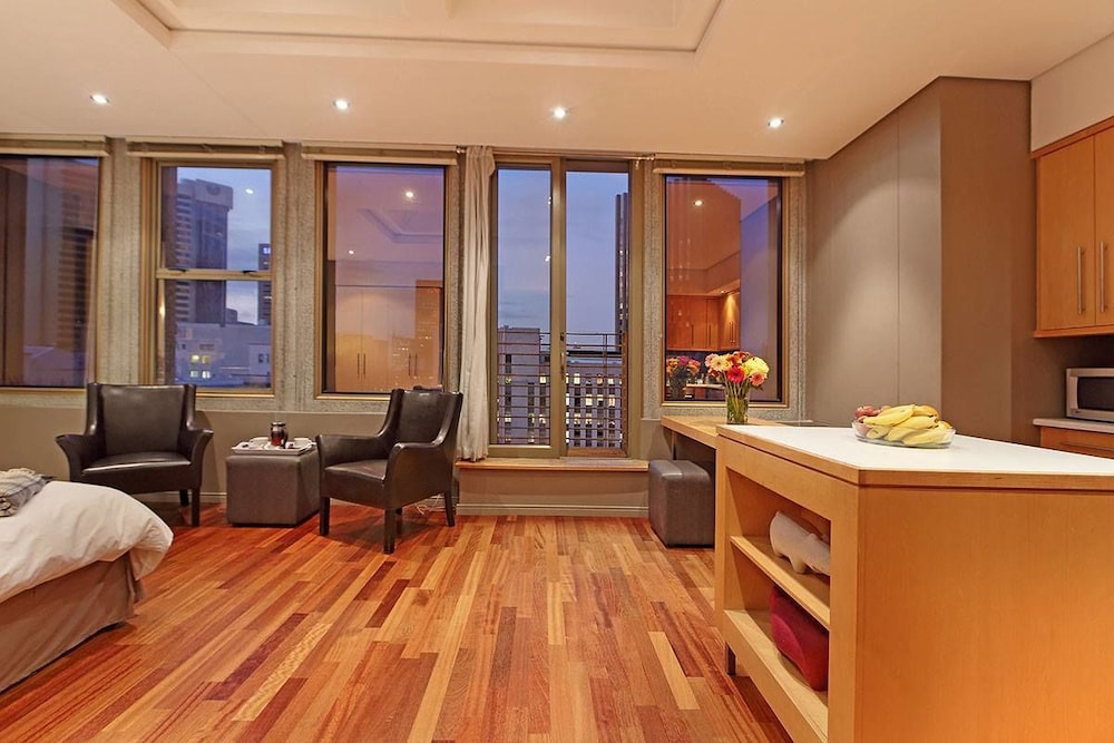 Cape eazi stayz's Cartwright Apartments