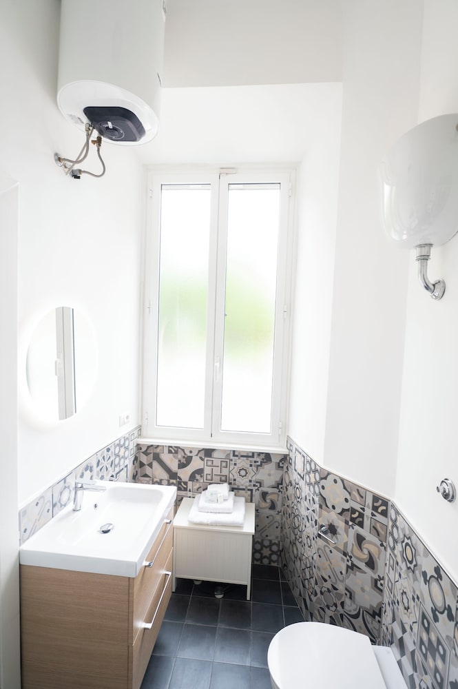 Lovely And New Apartment Near Termini Station