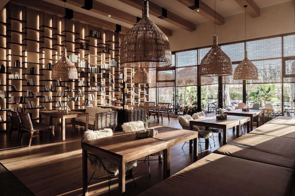 Hotel Moonlo Hotel - Image 1