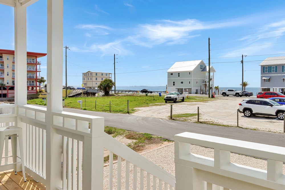 Ocean Breeze view 3