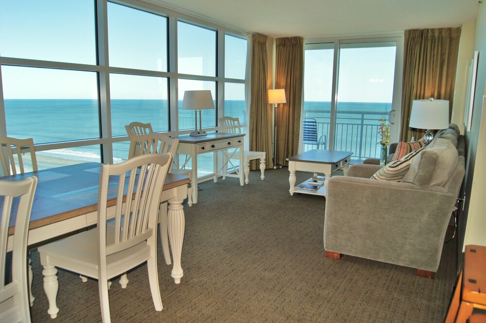 Seaside Resort 1003 3 Bedroom Condo by RedAwning