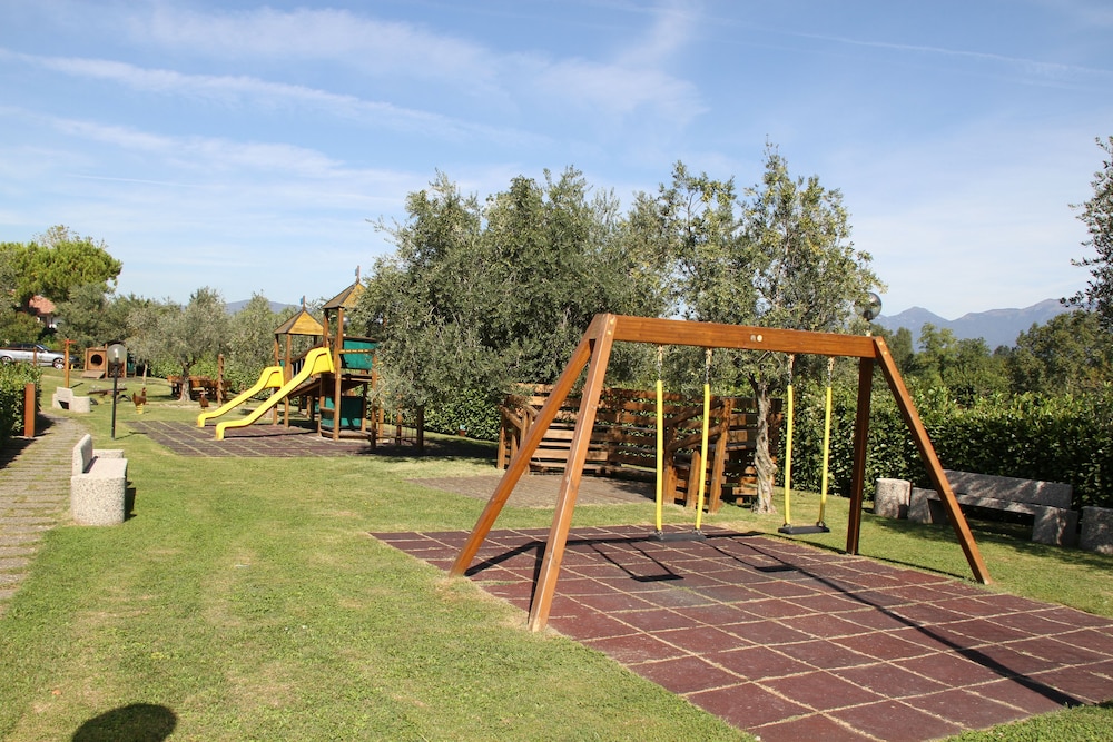 Photo 27