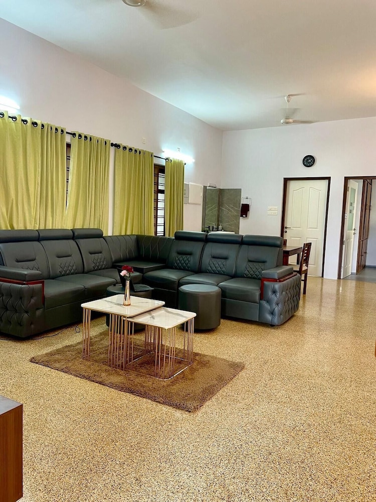 Casa Grey Trivandrum