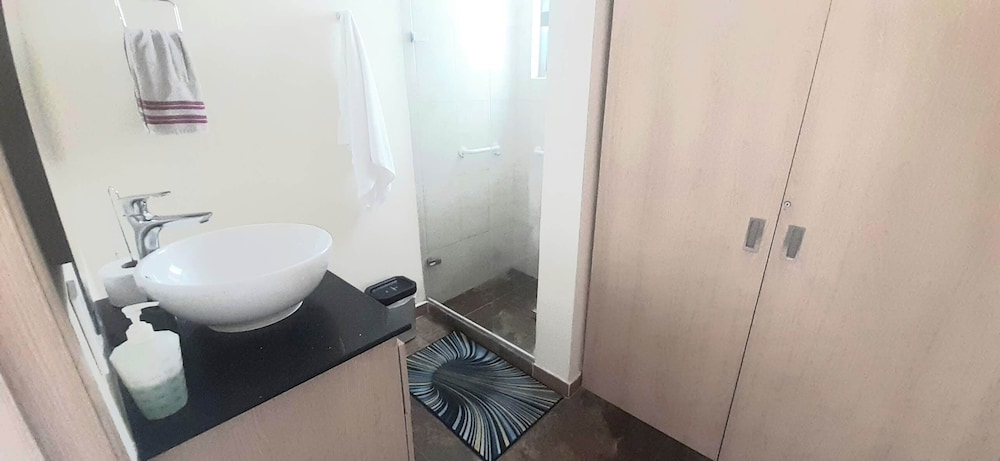 Comfortable apartment Great location