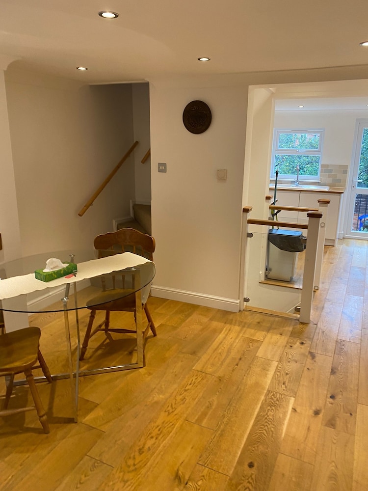 Beargarden Road Banbury view 5
