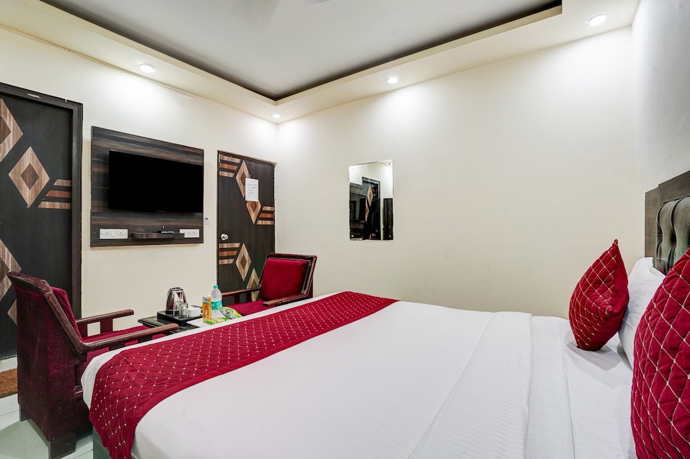 Hotel City Lite Near Delhi Airport