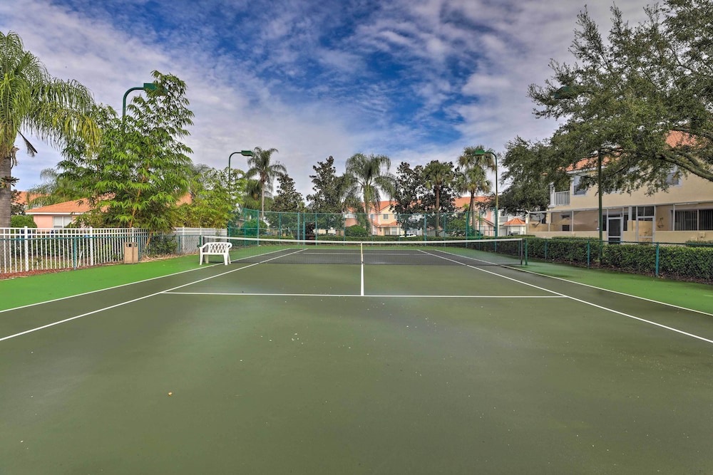 10 Mi to Wdw: Gated Townhome w/ Themed Rooms!