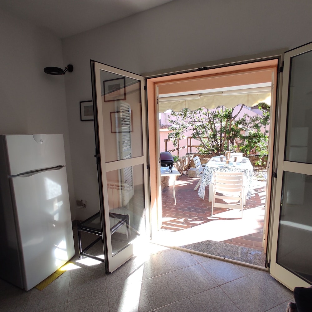 Casa San Lorenzo With Garden In Budoni